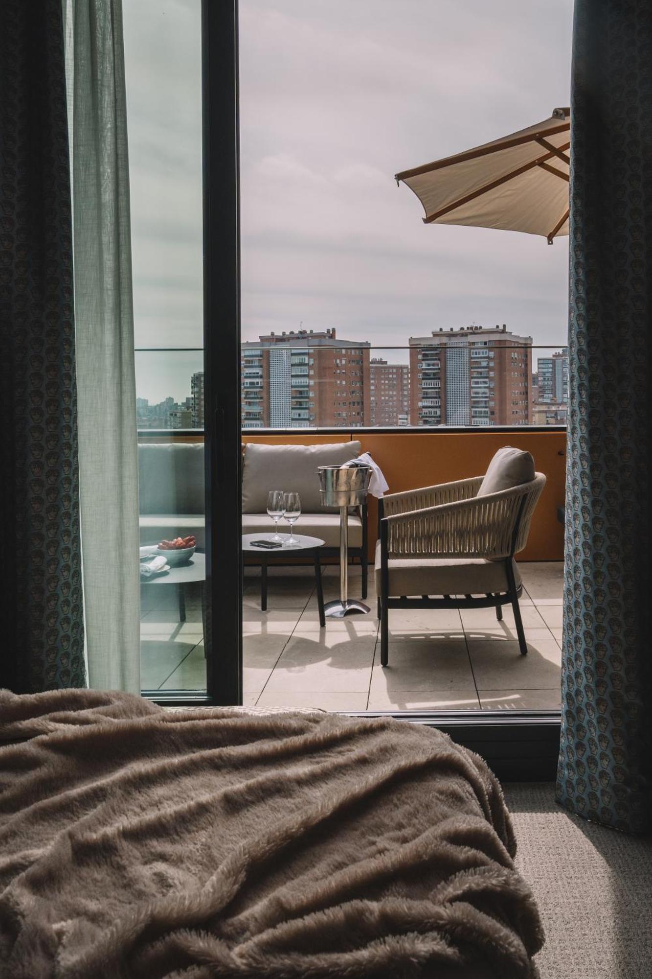 Hotel Pinar Plaza Madrid Kültér fotó