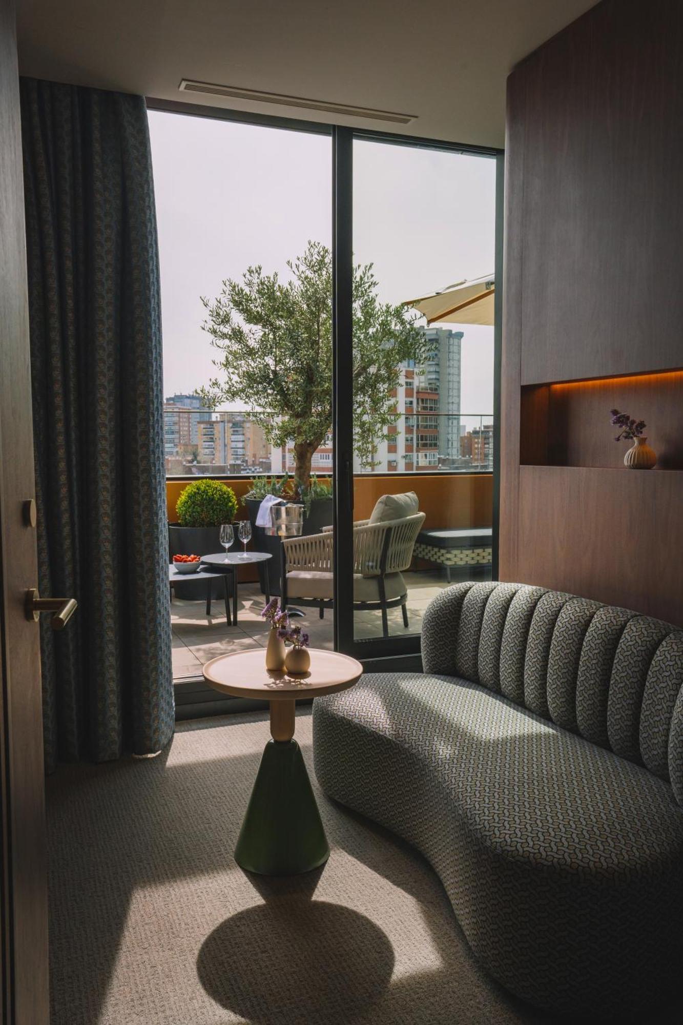 Hotel Pinar Plaza Madrid Kültér fotó