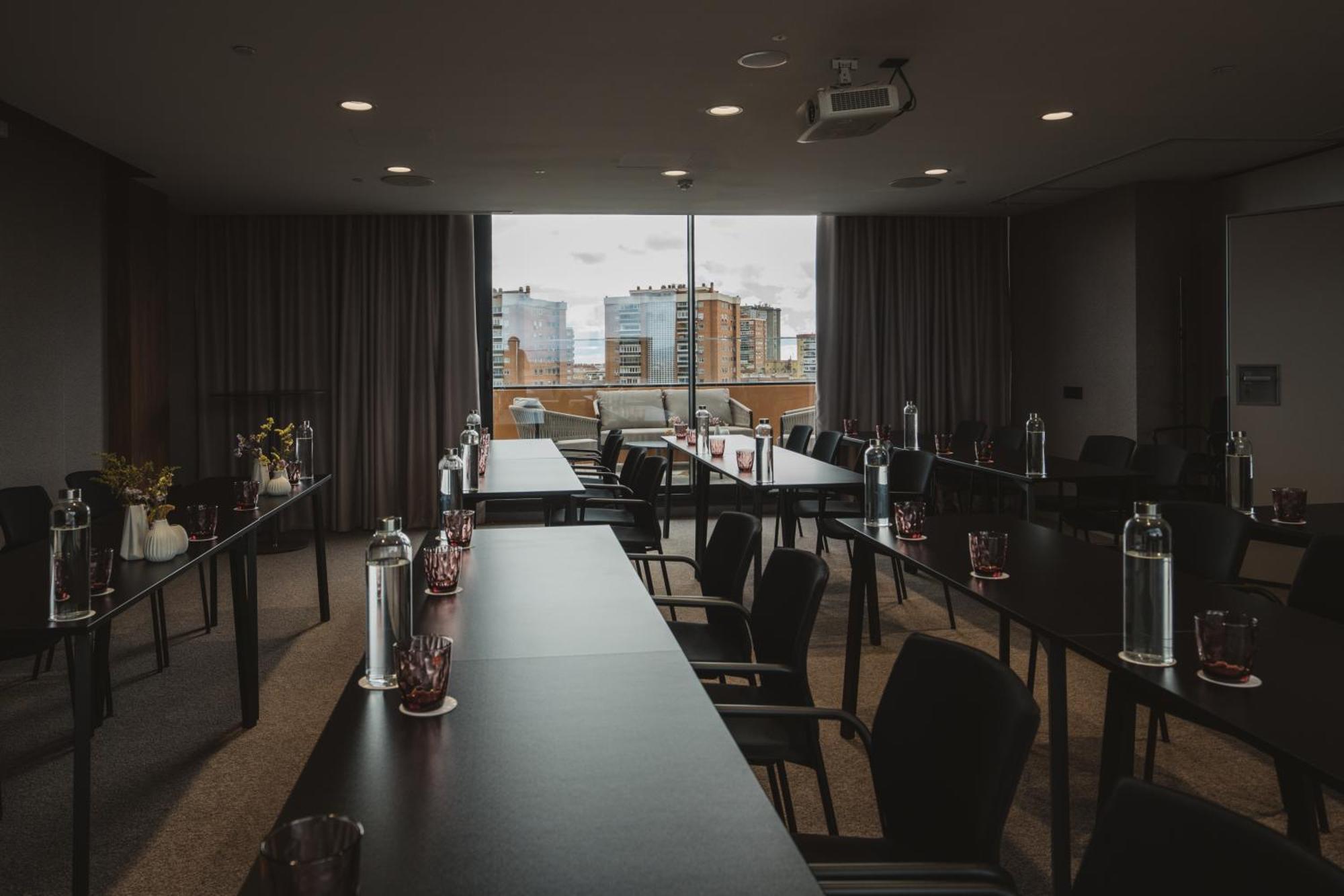 Hotel Pinar Plaza Madrid Kültér fotó